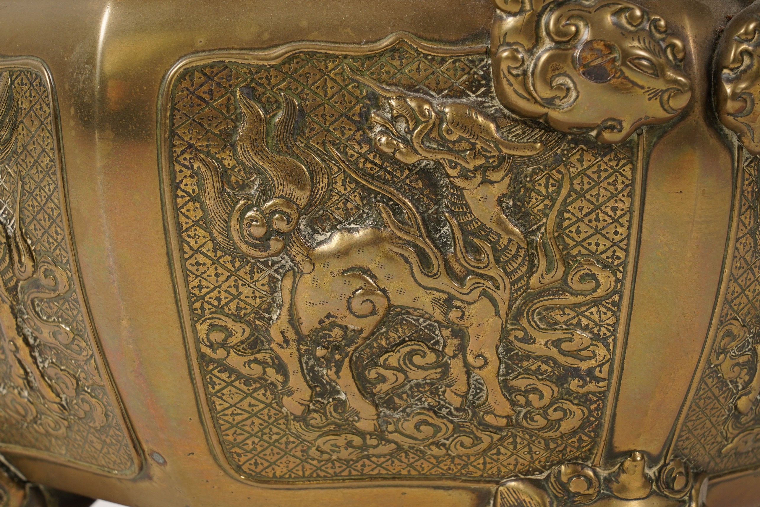 A large Chinese or Japanese bronze octagonal jardiniere, 19th century
